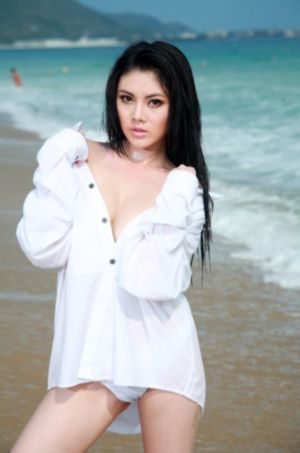 张莜雨魅惑未删减版_BD国语神马影院在线